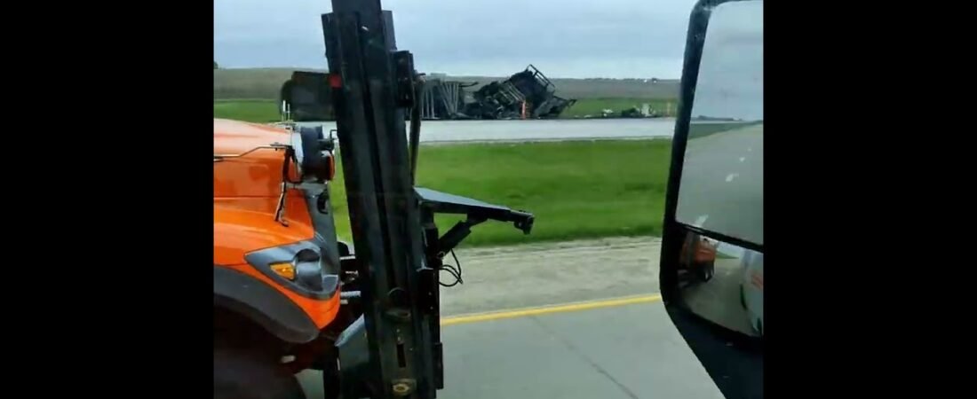 This driver is in so much trouble. I’m glad I’m not that guy.