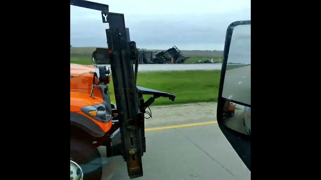 This driver is in so much trouble. I’m glad I’m not that guy.