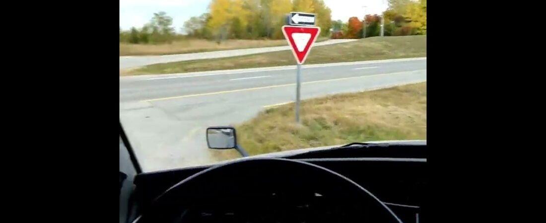This is why U-Turns in a Big Rig is safer than on a train. Learn to make a U-Turn in a Semi Truck