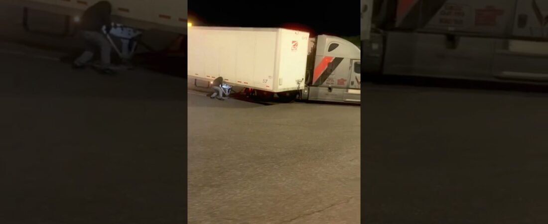 This is why truckers should NEVER SLEEP IN THE FUEL ISLE.