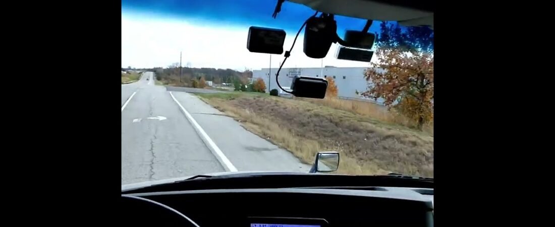 Truck Driver explains the GOLDEN RULE to being a great trucker. Trucker Facts that you need to know