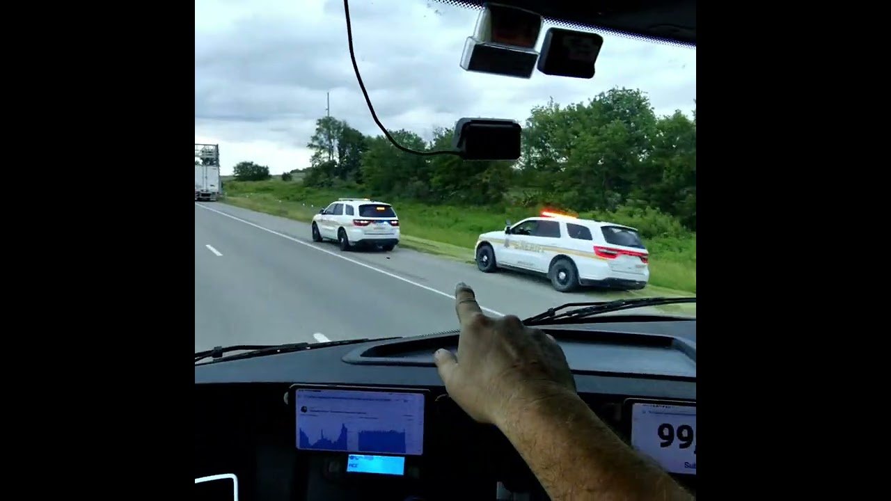 Truck JACKING and Police Chase Caught on Camera! This is why Trucking is so DANGEROUS!