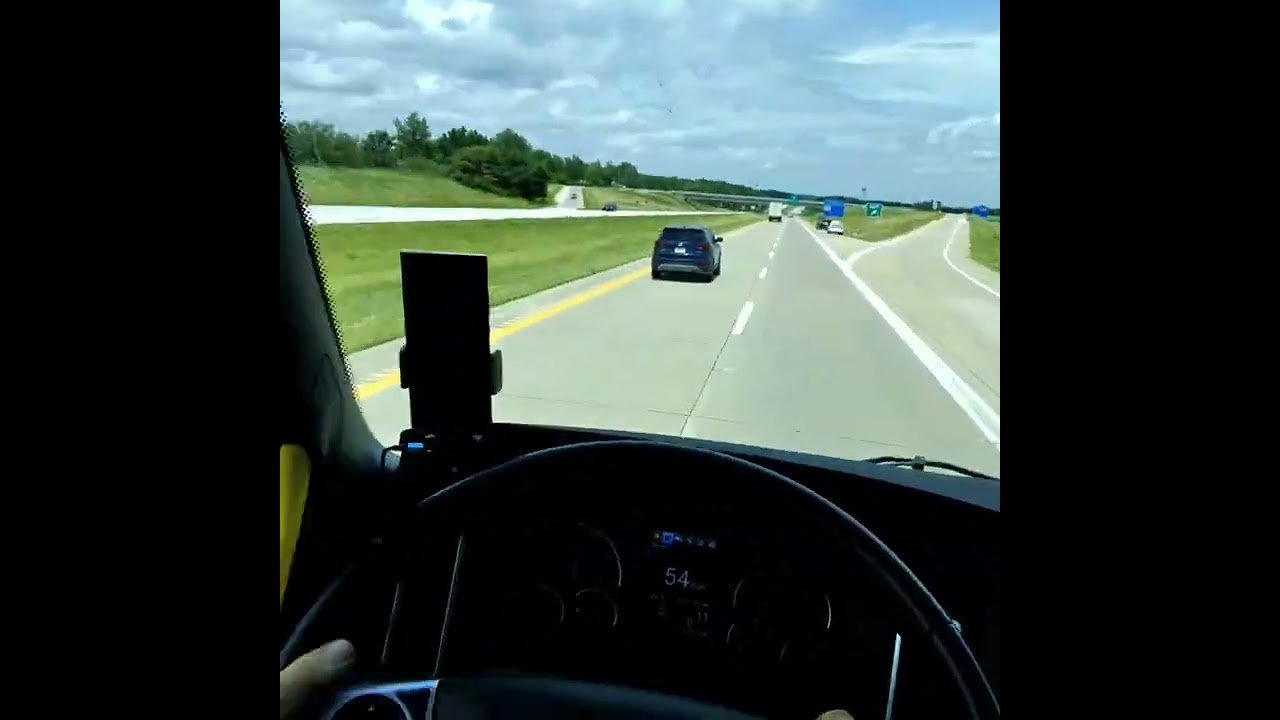 Trucker Forced to CUT THE CAMERA OFF to save his own life during a Police Involved highway shooting