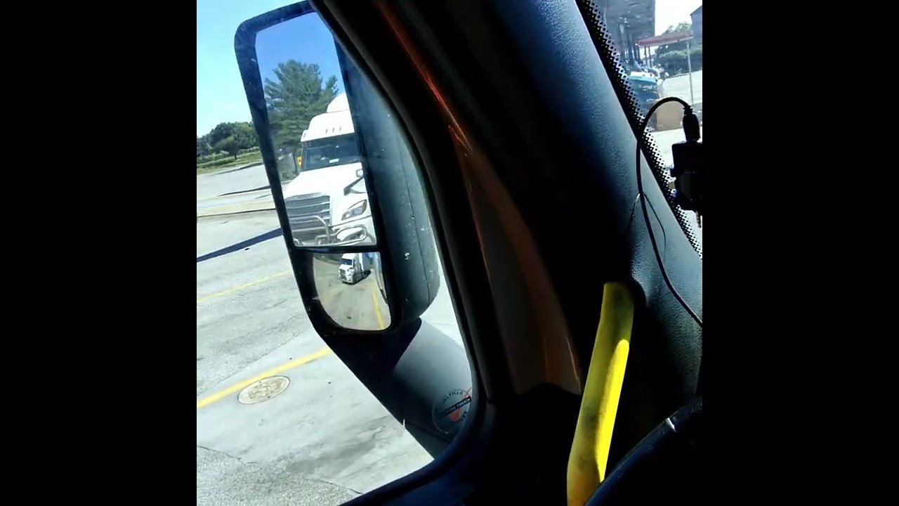 Trucker Threatens to TICKLE another man! How is this not illegal! You can’t just tickle whoever!
