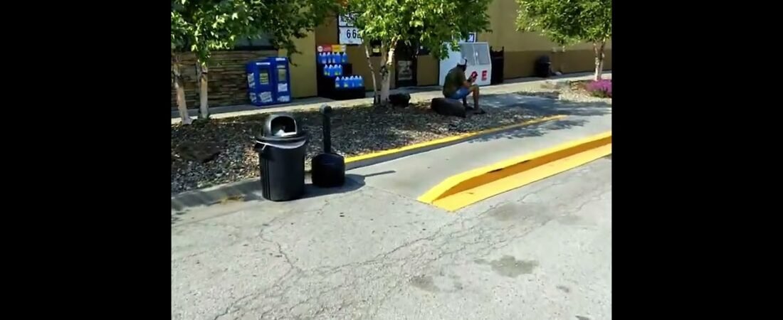 Trucker caught having a picnic at the fuel pump while everyone had to wait. Welcome to America.