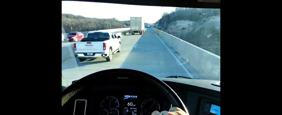 Trucker faces “The Wall of DEATH ” and “The Wall of DOOM” at the same time on a 300-foot tall bridge