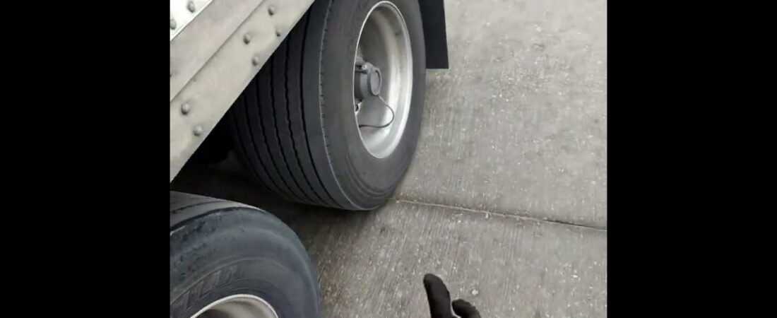 Truckers have to be QUICK to catch and trap those SMUGGLERS inside their semi trailers. Trucking!