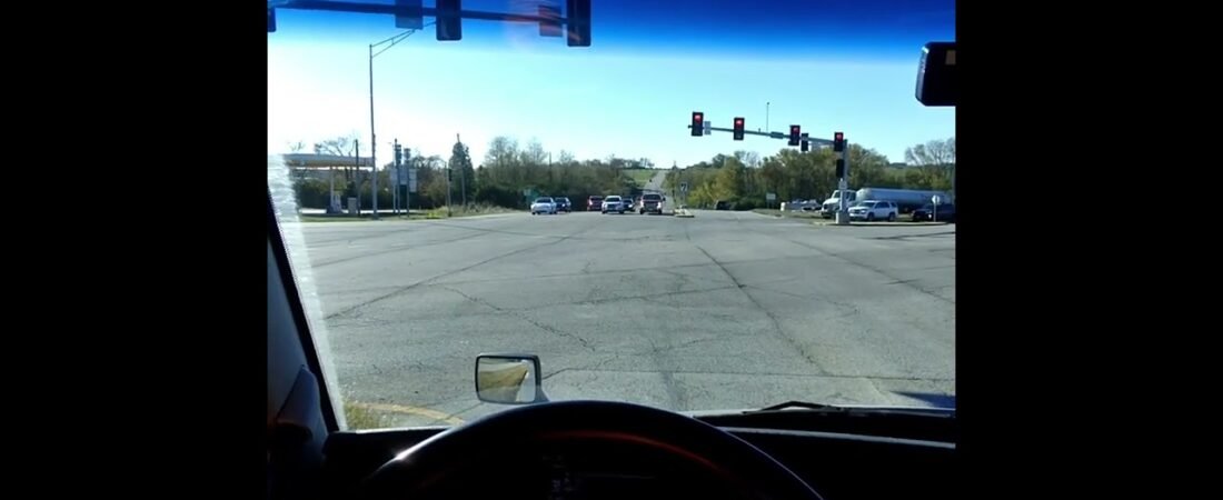 Trucking Life isn’t easy. Here’s an example of how being a Semi Truck Driver has its problems