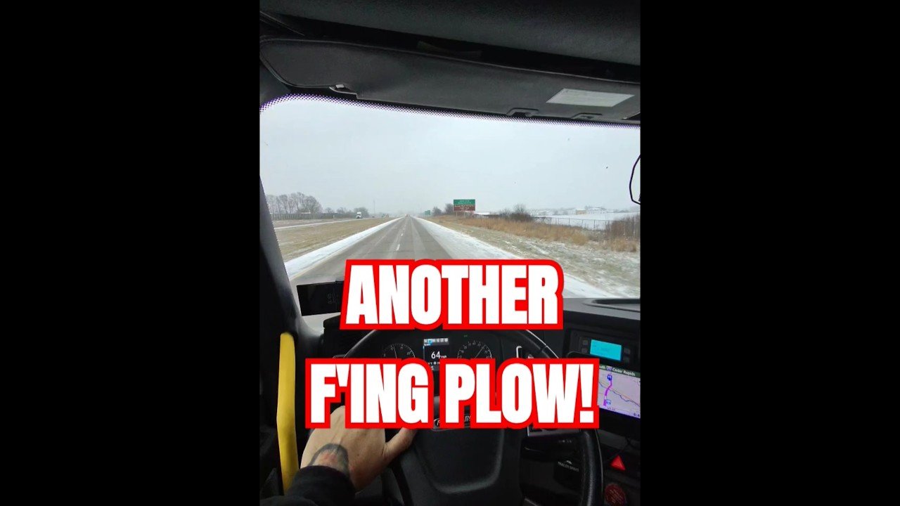 WHY DO SNOW PLOWS HATE US TRUCKERS SO MUCH? I thought we were on the same team. #truckers #trucker