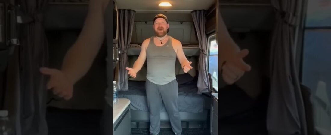 WHY IS THAT TRUCK SHAKING AND ROCKING LIKE THAT AT THE TRUCKSTOP?