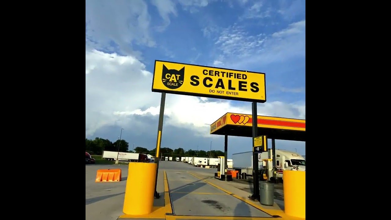 Walking around the TruckStop looking for Lot Lizards. Do you see any? Oh wait!!(1)