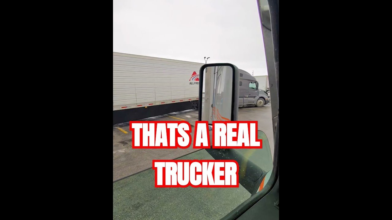 Watch this driver show you what GIVING ZERO F’S looks like. This is a REAL PRO TRUCKER.