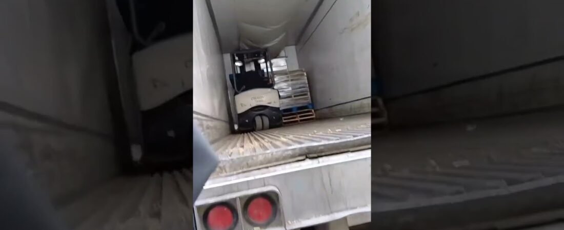 You’ll NEVER guess how this happened. No Dock Plate? No Jack Stand? or… Trucking Nightare!