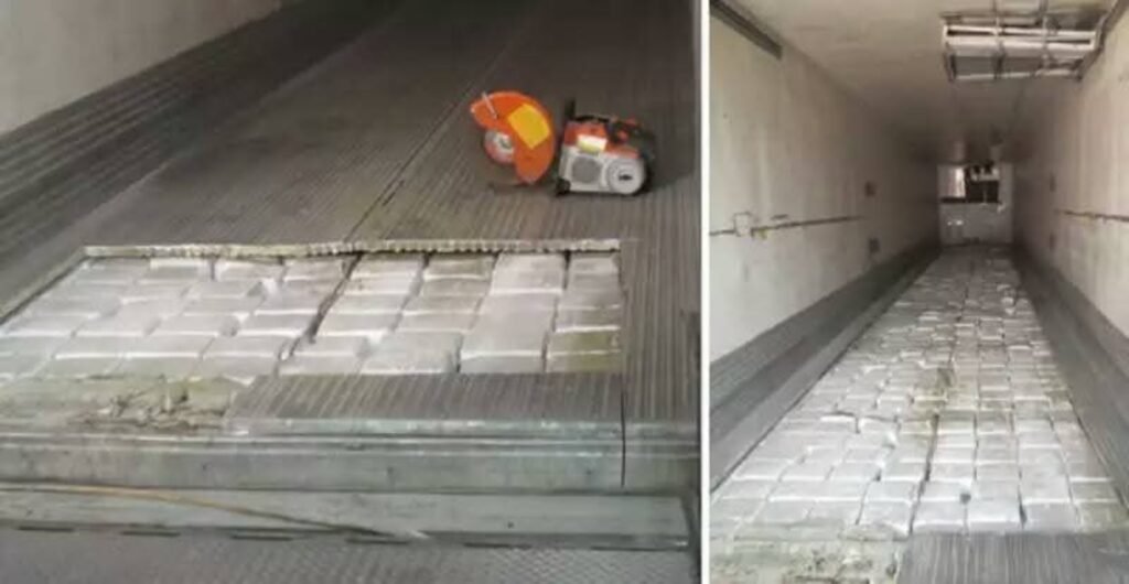Bought this trailer at auction, and I dont need these. I think it's some kind of insulation. Pick up only. Selling for $1 a pound. It is located in Kansas City!