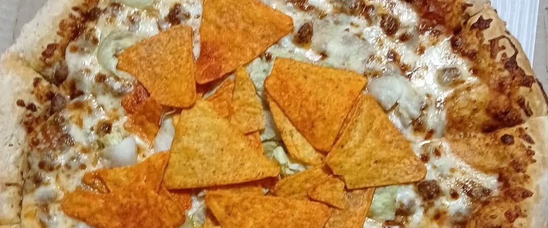CASEYS TACO PIZZA. DOESNT LOOK LIKE THE PICTURE. I’m going back to QT!