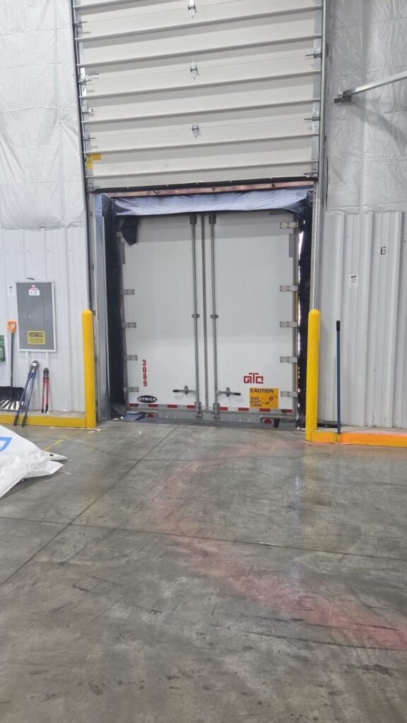 Dock guys texted me this and asked if I can pull out and open the doors... should I just relax till they knock?