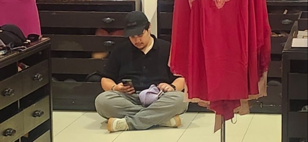 HOW DARE YOU BE BORED IN A GLORIOUS PLACE LIKE #VictoriaSecret! Shame on the mess!