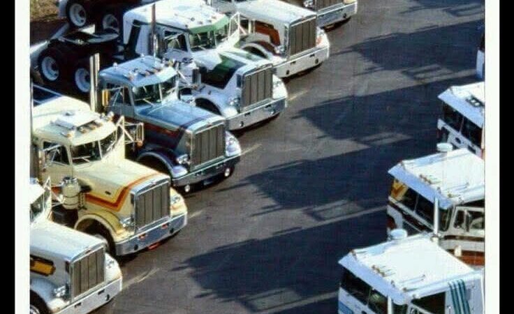Pre DEF dealer lineup! 😍💪🚛