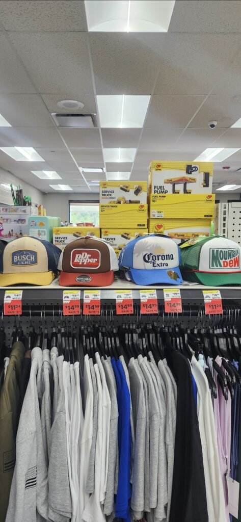 Trucker Hats at the Loves. So we're either fat or drunk, eh? Ha ha ha Either way, This is America!