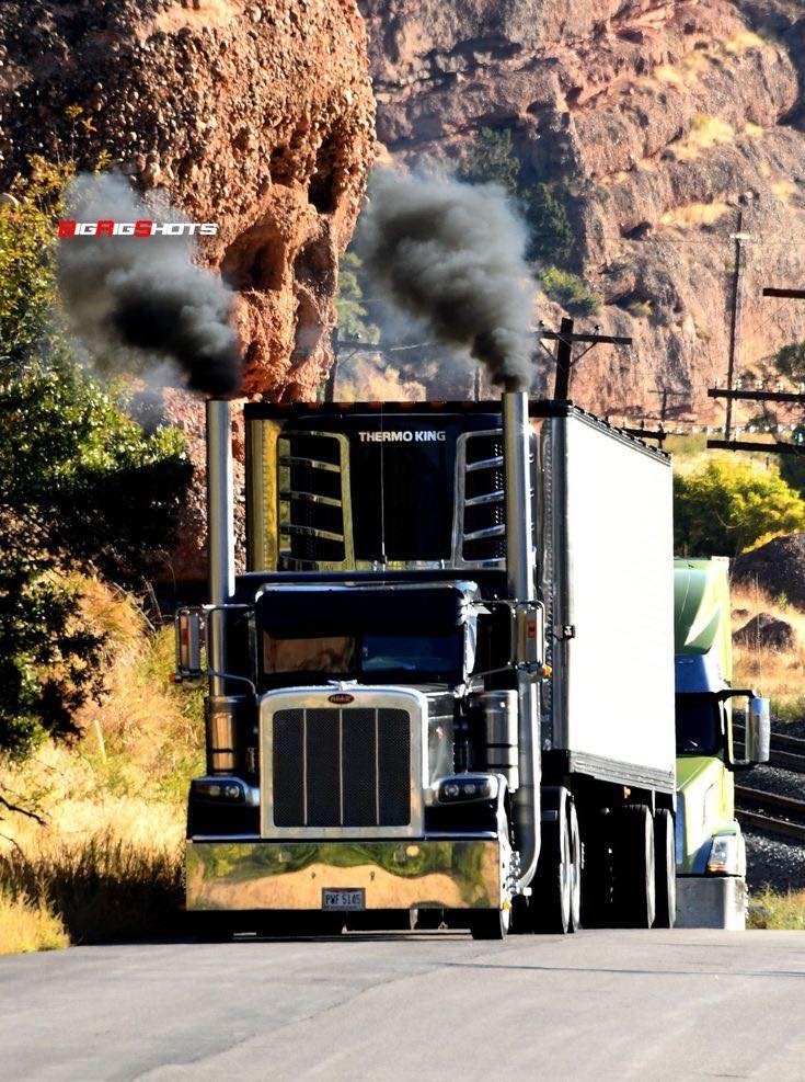 Truckin’ never gets old! 🚛🔥