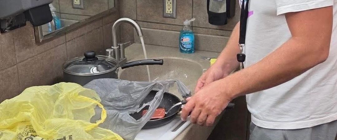 WASHING DISHES OR WASHING FEET. Which one is worse?