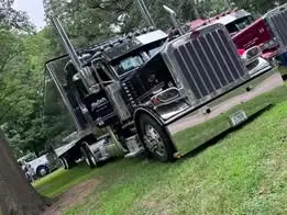 Rig photo — Truck Stop