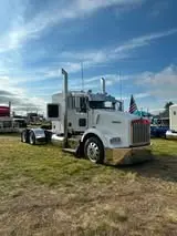 Rig photo — Truck Stop
