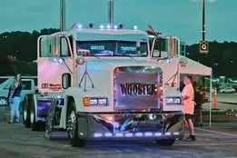 Rig photo — Truck Stop